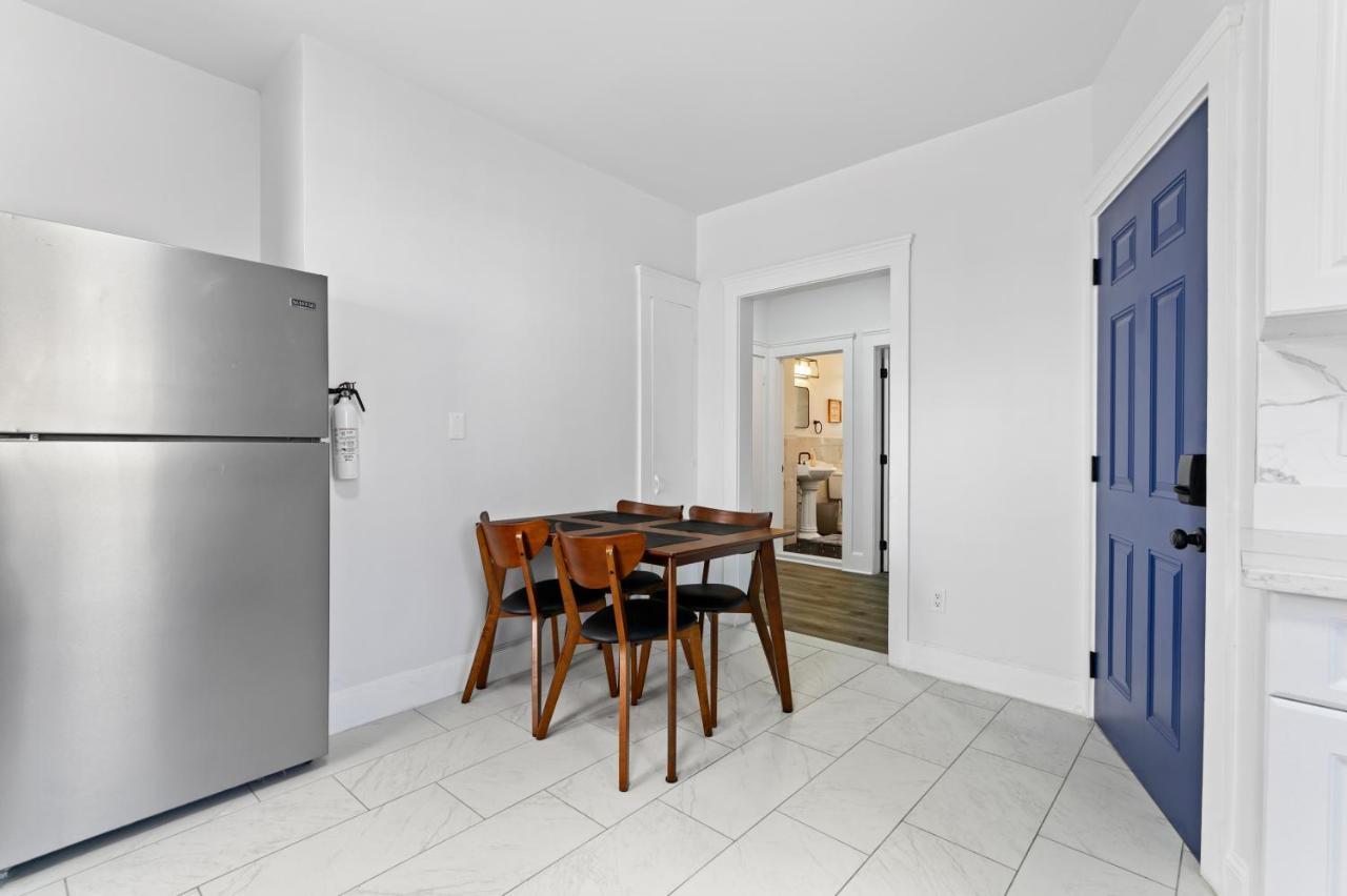 Casa Soleada In East Rock Near Dt And Yale Som With Free Parking And King Bed Apartment New Haven Luaran gambar