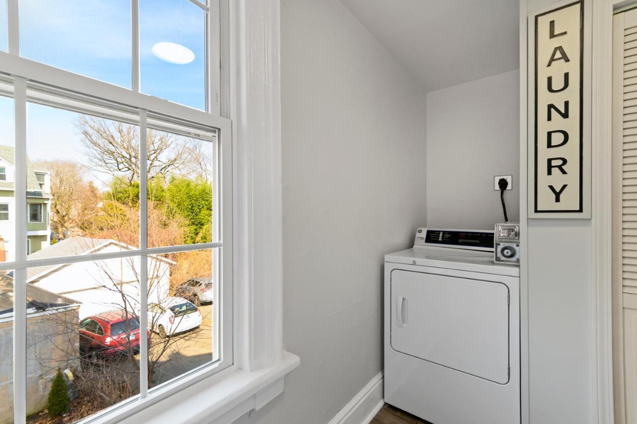 Casa Soleada In East Rock Near Dt And Yale Som With Free Parking And King Bed Apartment New Haven Luaran gambar